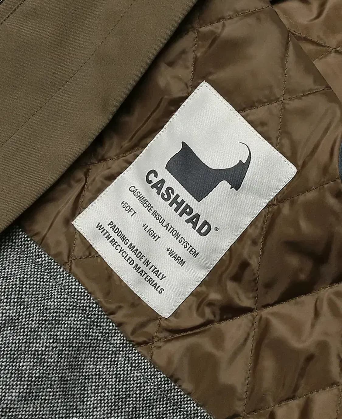 더 수트 컴퍼니 [The Suit Company] 캐시패드 트렌치 코트 상품이미지8