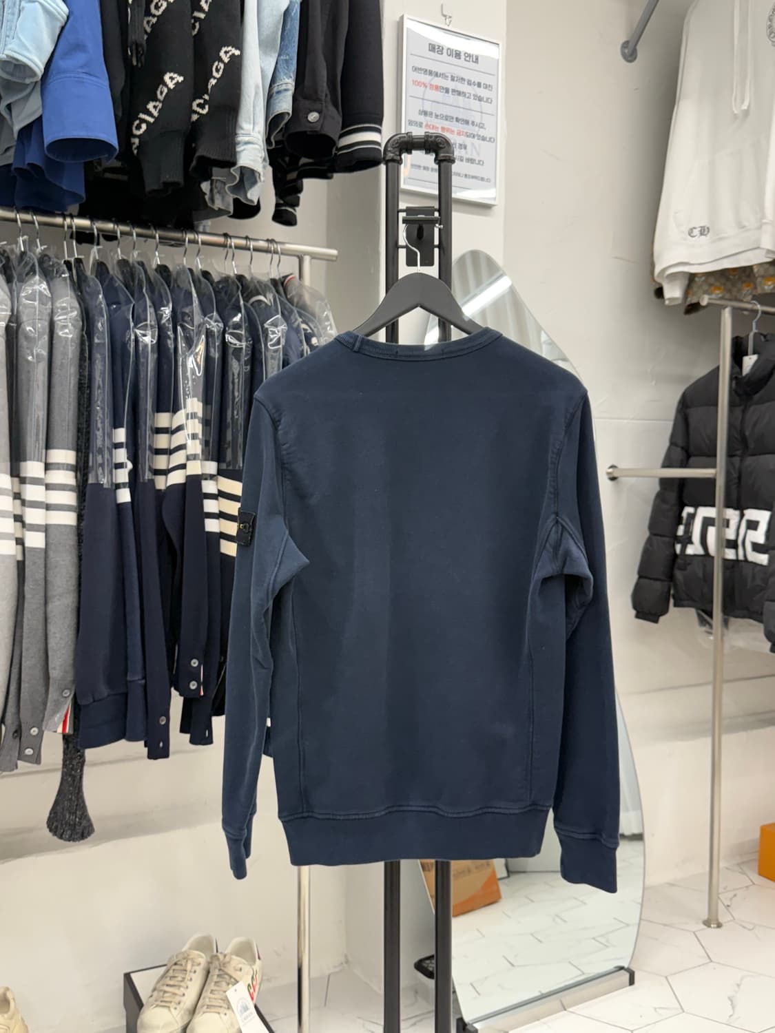 [M] 스톤아일랜드 와펜 맨투맨 상품이미지2