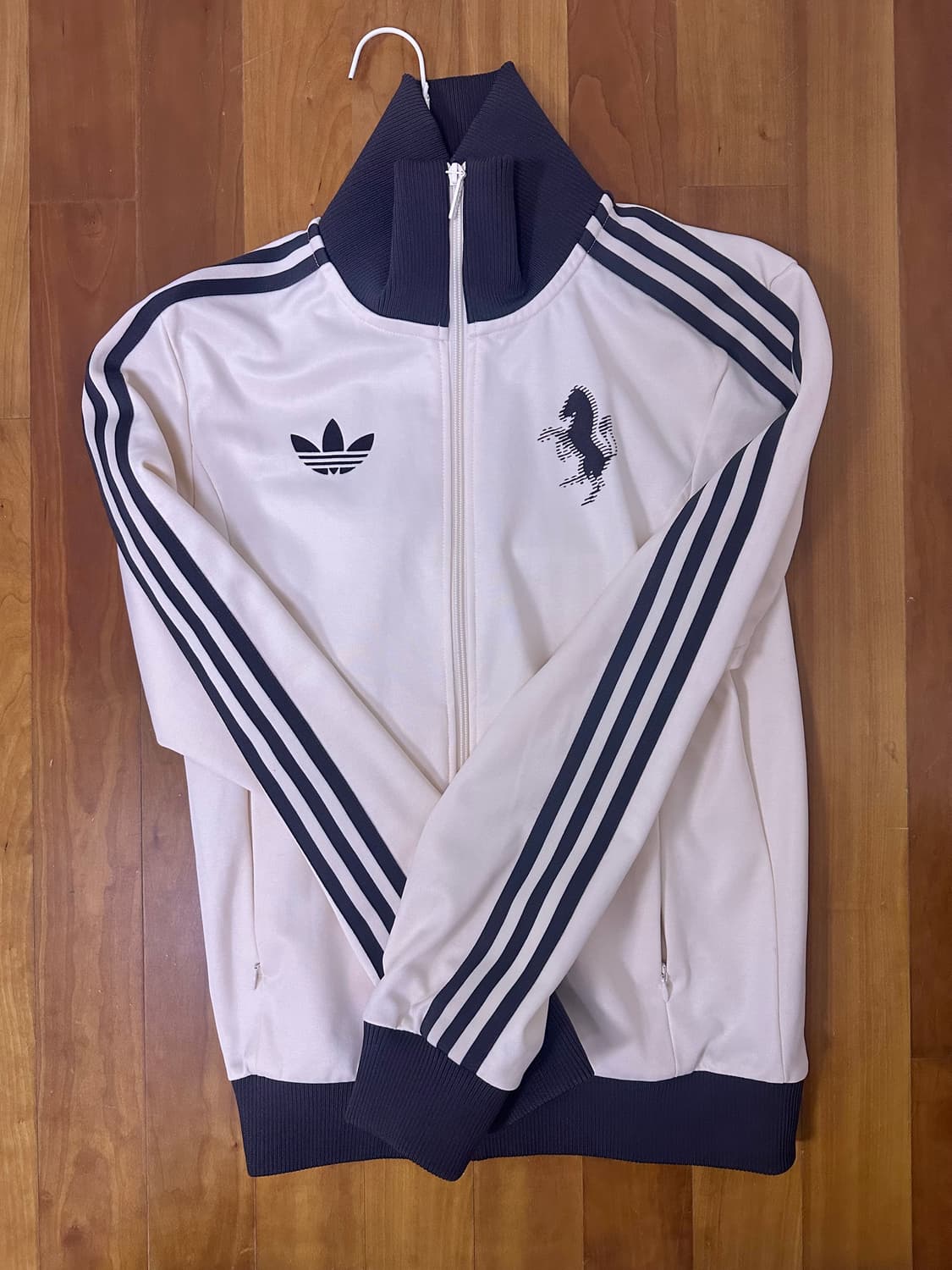 유벤투스 아디다스 져지 팝니다. 상품이미지2