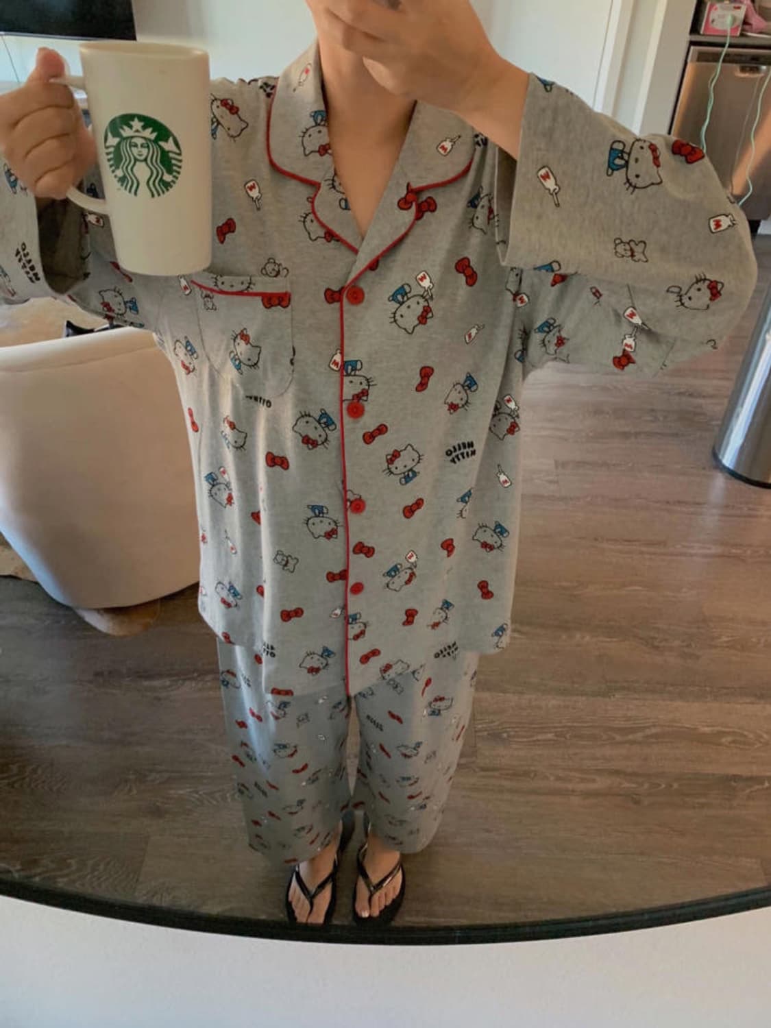 헬로키티 파자마 세트 상품이미지2