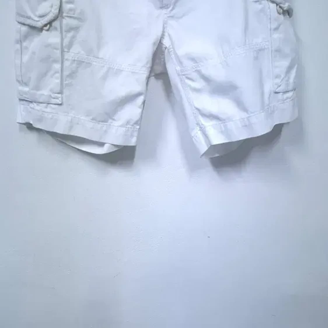 BP4308 폴로랄프로렌 남성37사이즈 화이트 치노 카고 반바지 상품이미지3