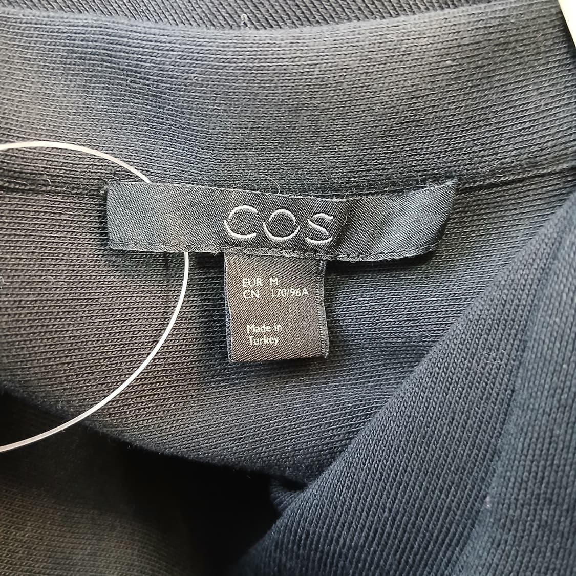 COS 블랙 브이넥 롱 원피스 단추 포인트 상품이미지7