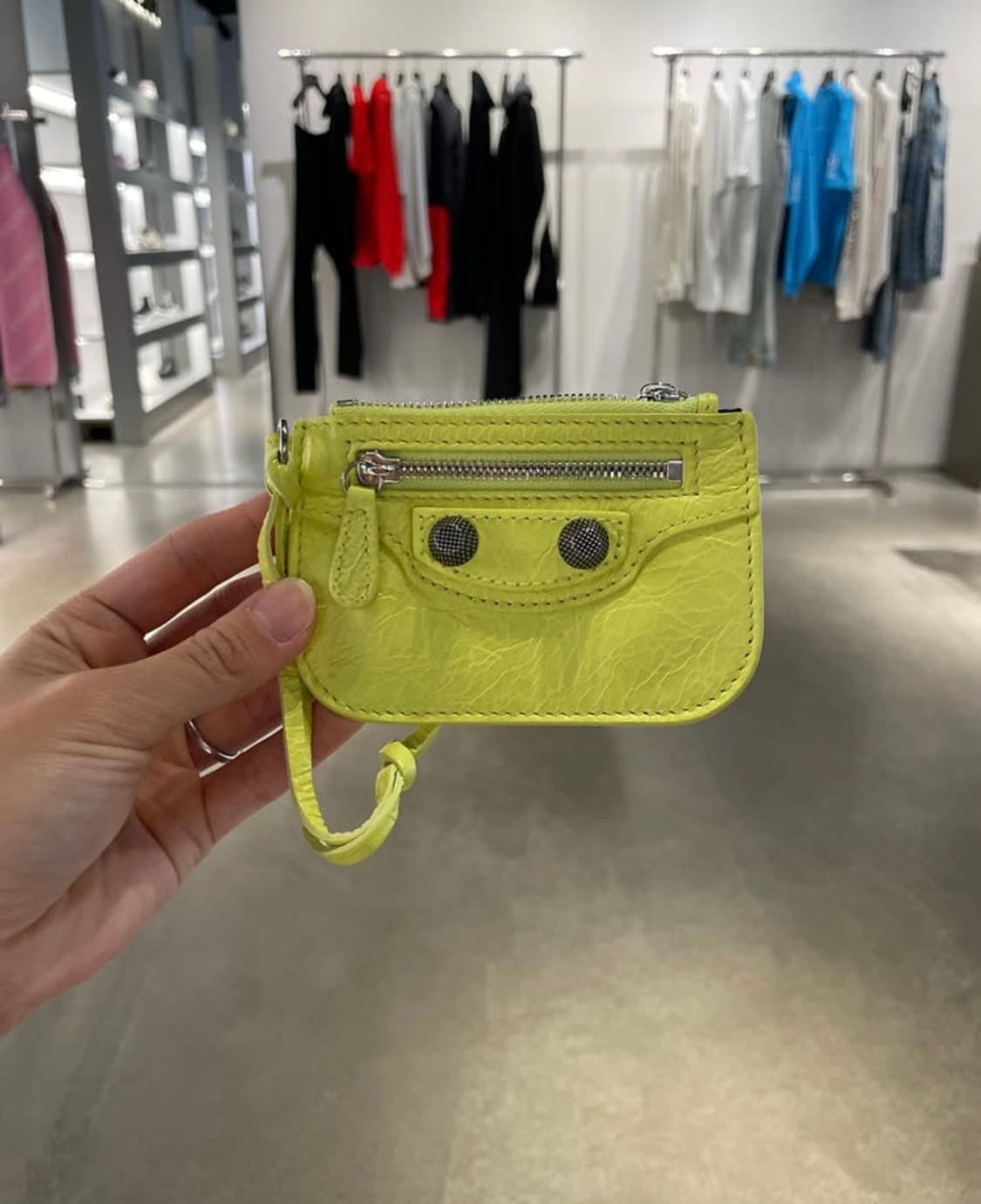 (새상품) 발렌시아가 르카골 램스킨 카드지갑 발렌시아가카드지갑 상품이미지3