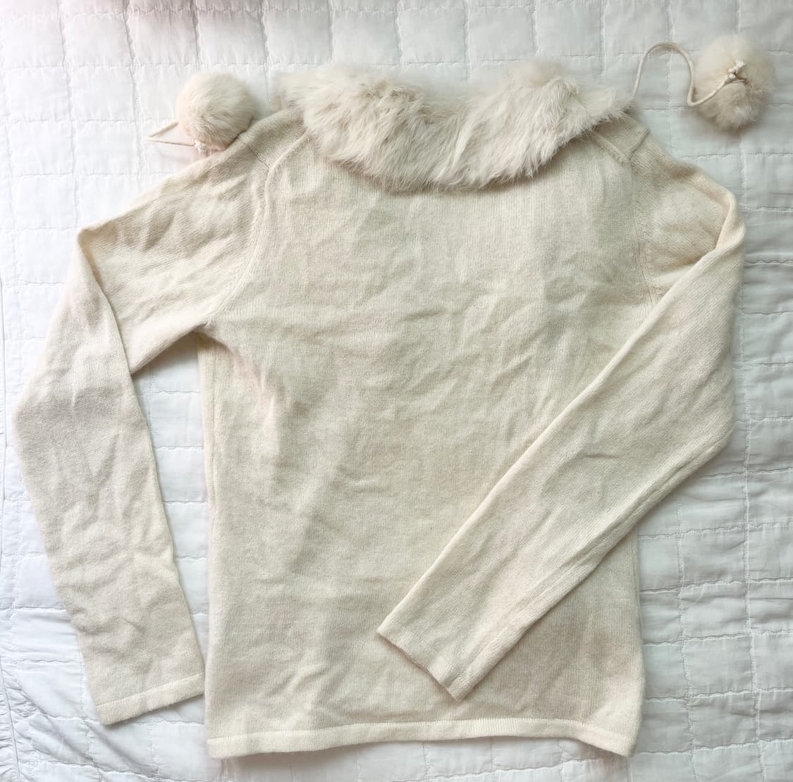 로걀탑 퍼 폼폼 니트 가디건 니트 히메갸루 라떼갸루 빈티지 상품이미지2