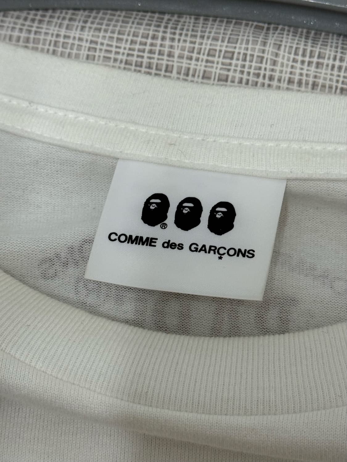 [2XL] 2023 꼼데가르송 오사카 베이프 콜라보 티셔츠 상품이미지6