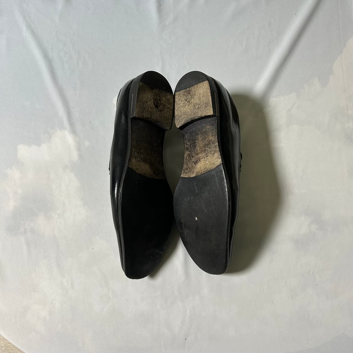 Prada slip on loafers 상품이미지5