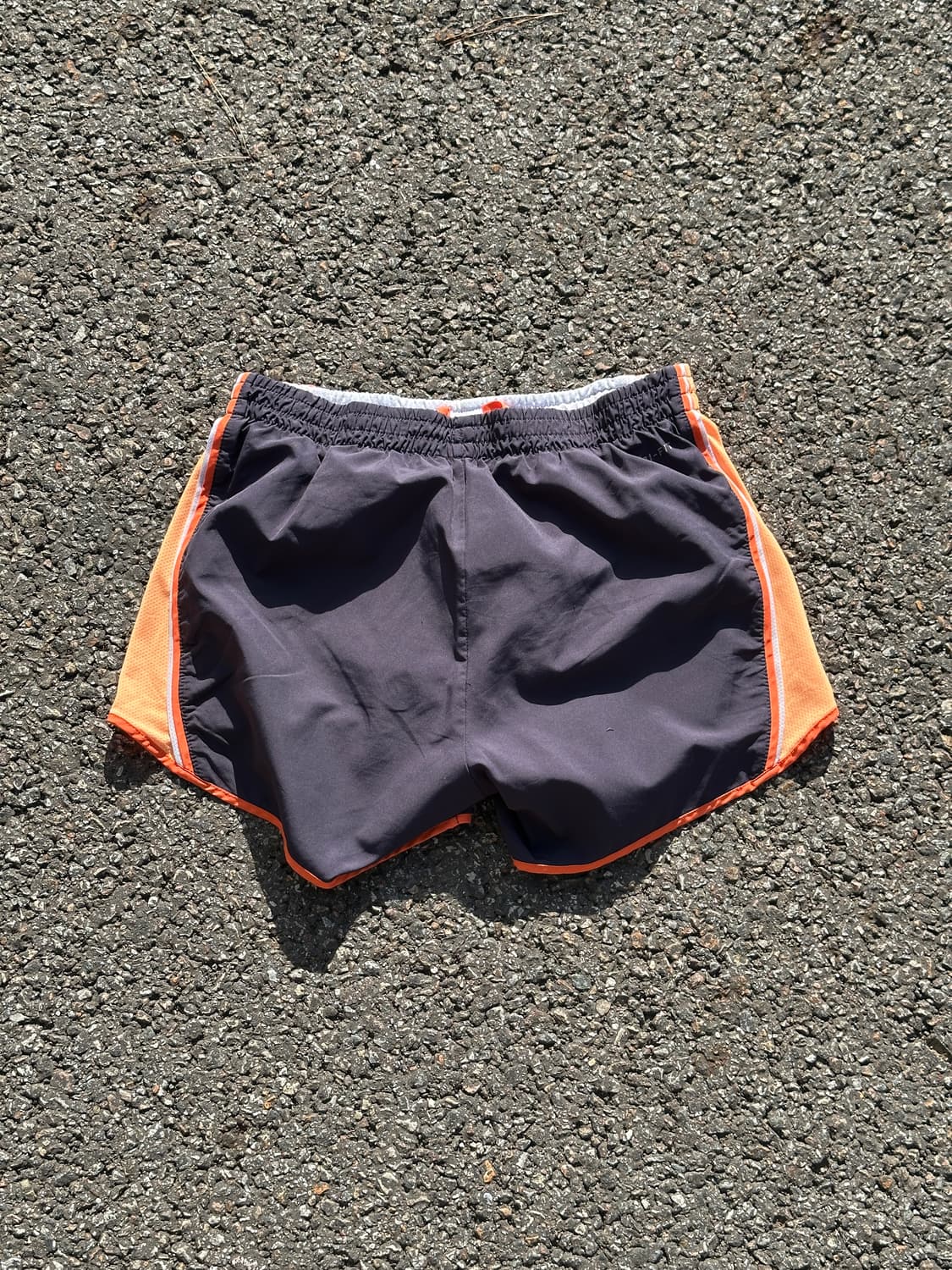 [S] 나이키 여성 차콜 살구 러닝 쇼츠 반바지 상품이미지6