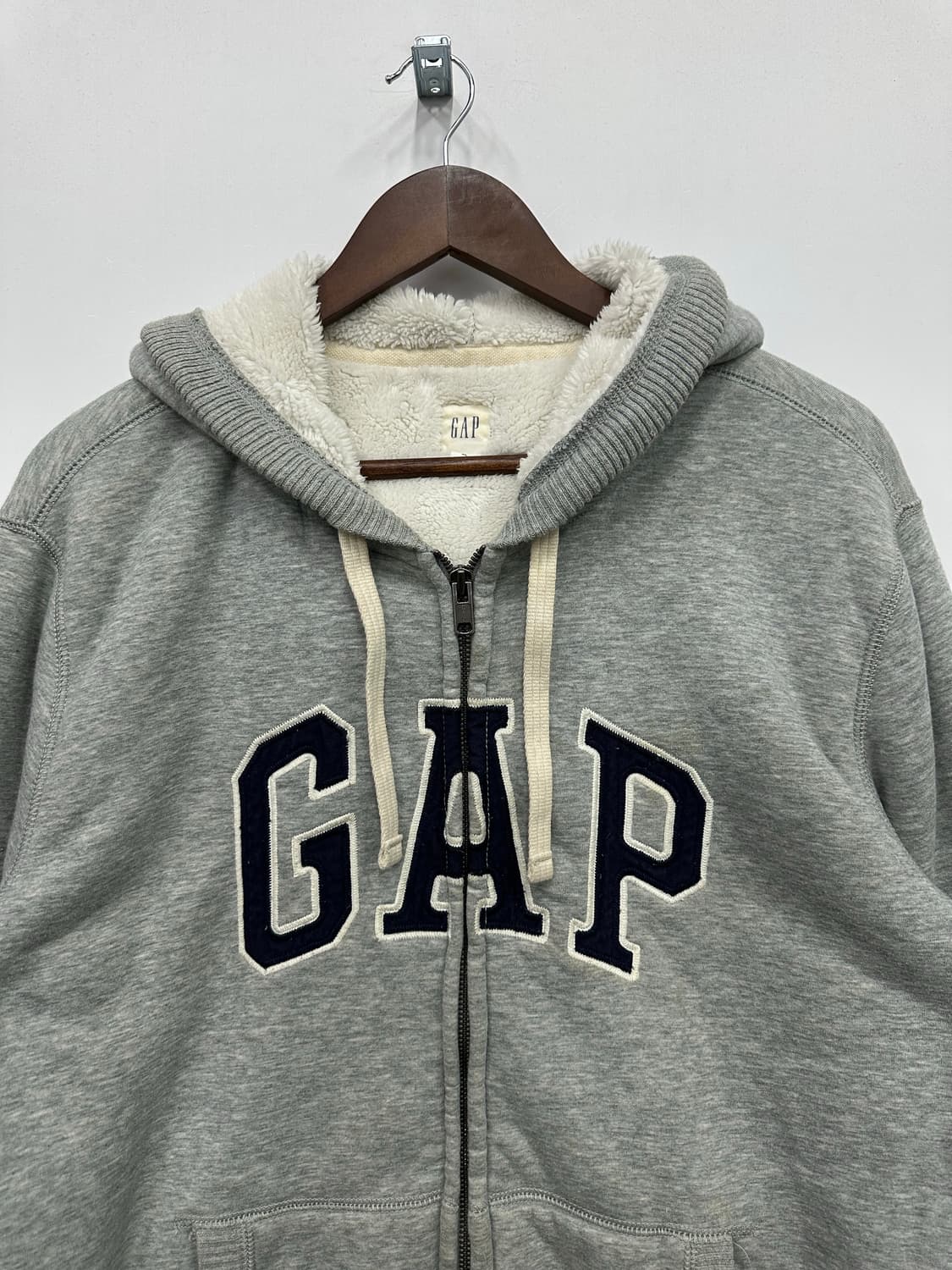 갭 그레이 털후드집업 상품이미지3