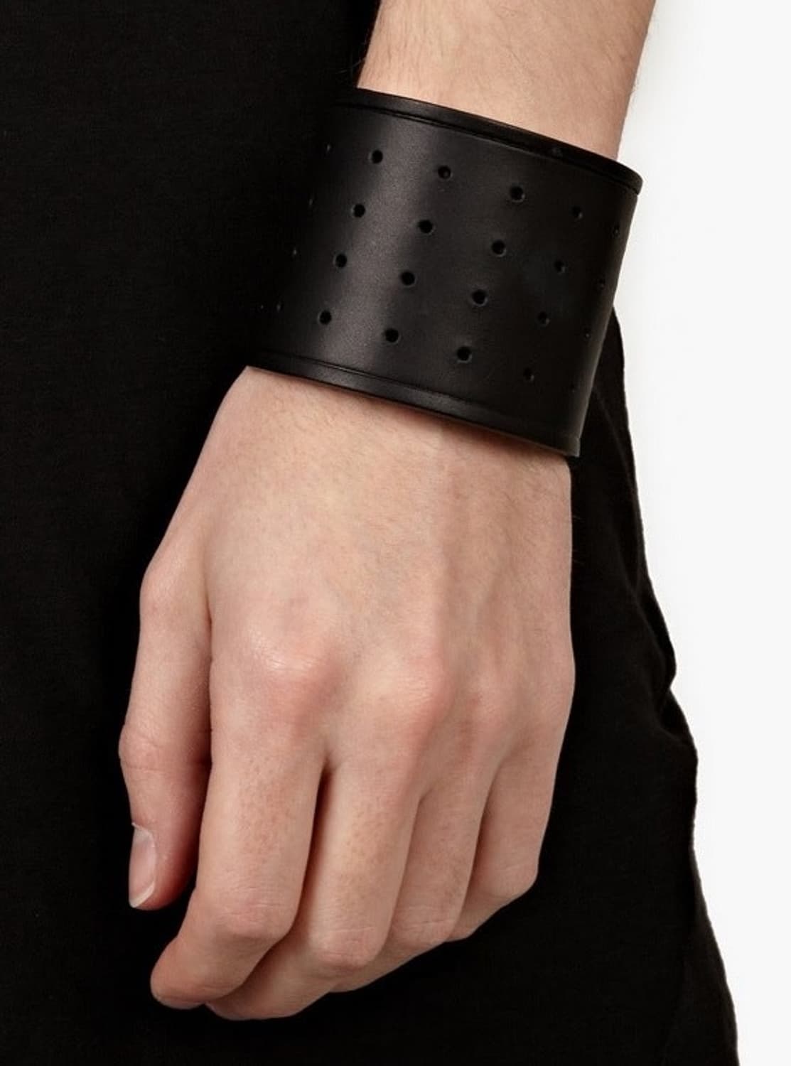 릭오웬스 14FW "MOODY" 레더 커프 스터드 팔찌 블랙 상품이미지10