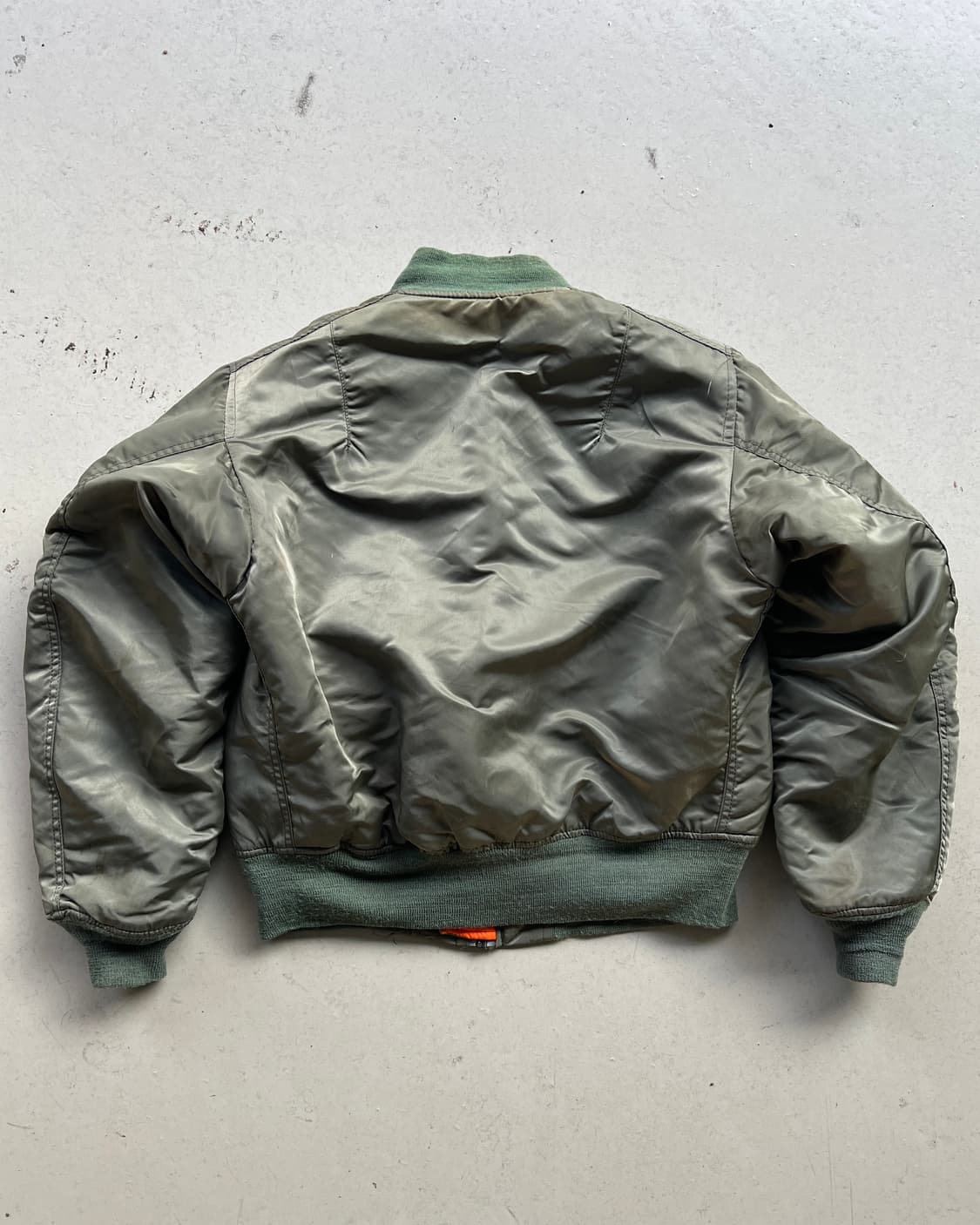 [M] 90s 미제 알파인더스트리 ma-1 봄버 자켓 상품이미지5