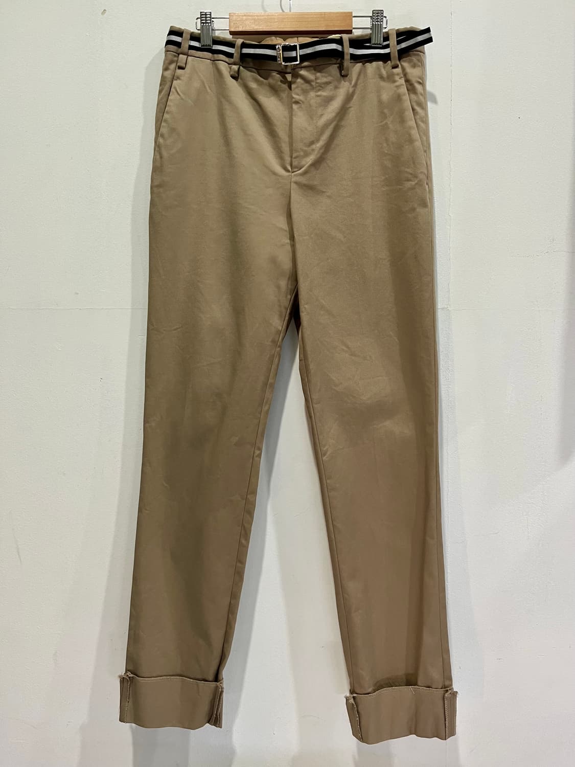 닐바렛 스키니핏 베이지 벨트 면바지 46 정품 상품이미지1