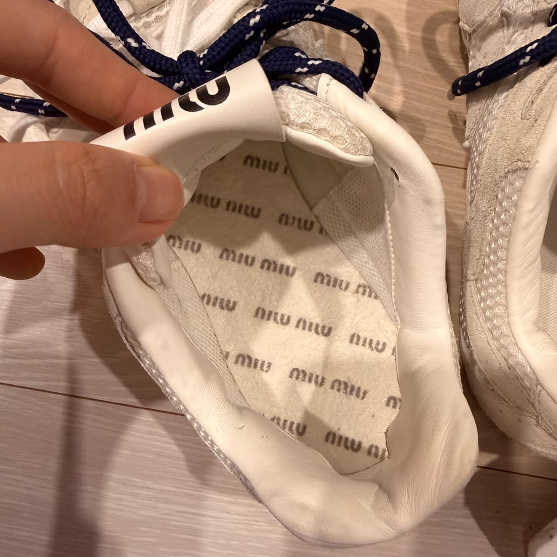 [37] 미우미우 뉴발란스 530 화이트 상품이미지7