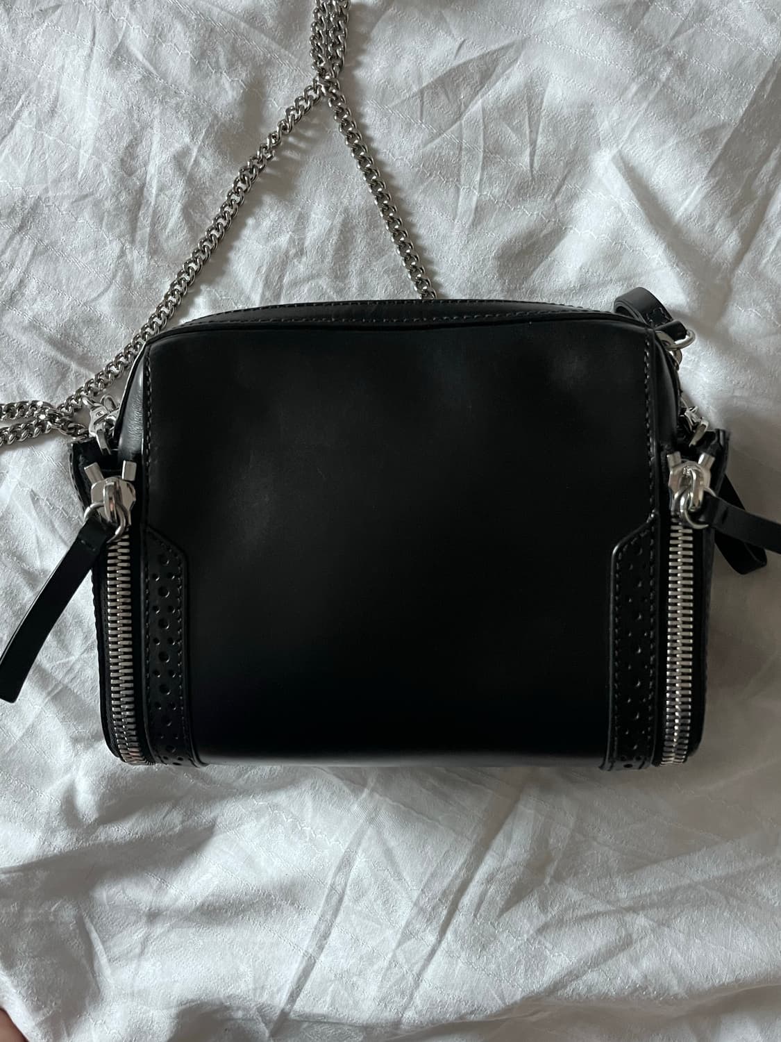 Diesel Studded Chain Shoulder Bag 상품이미지6