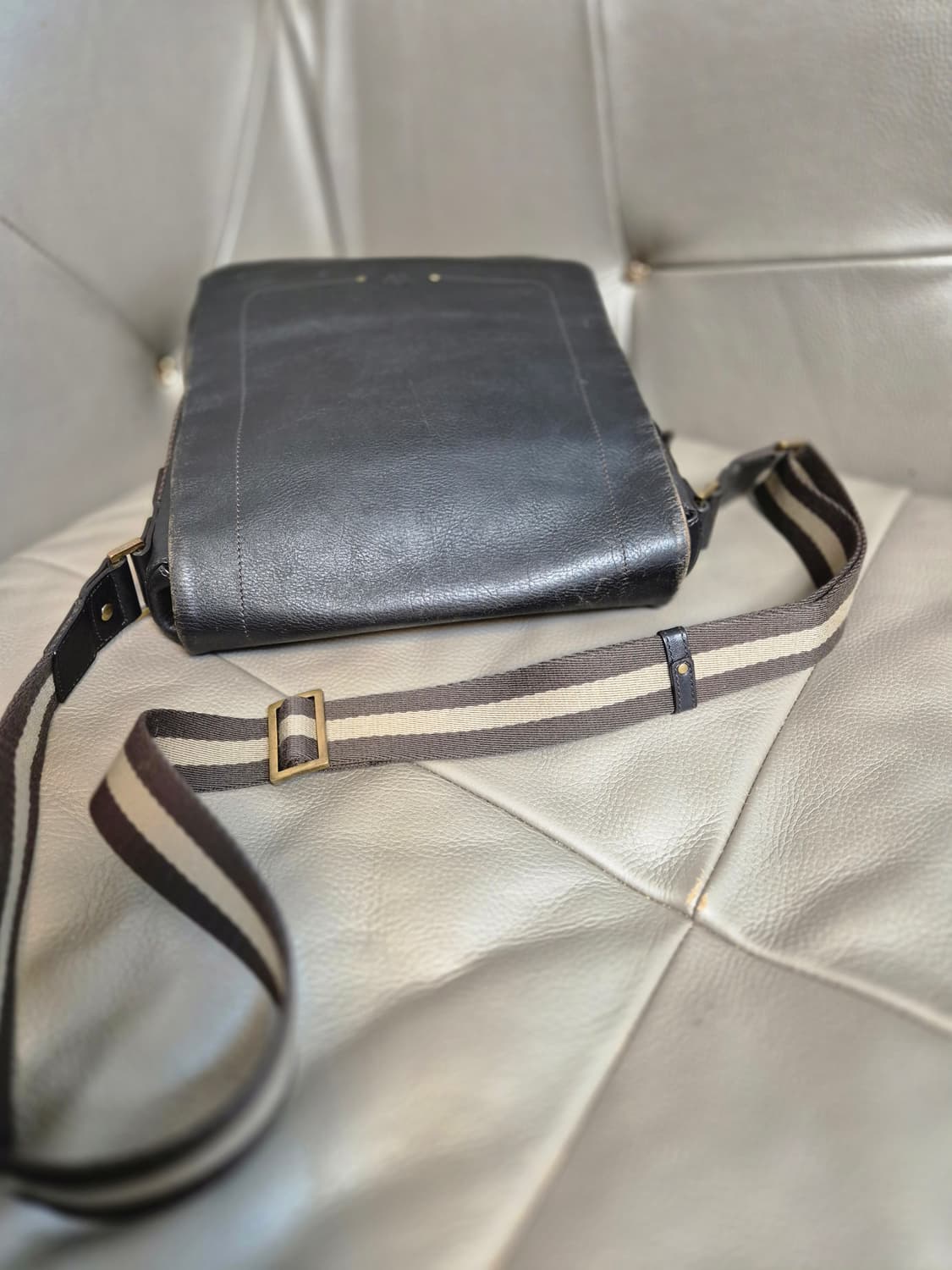 MCM 가죽 크로스백 남자 상품이미지6