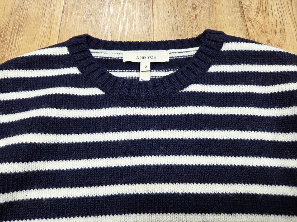 앤유(and you) 리버티 스트라이프 크롭 울니트 55-66 새상품 상품이미지5