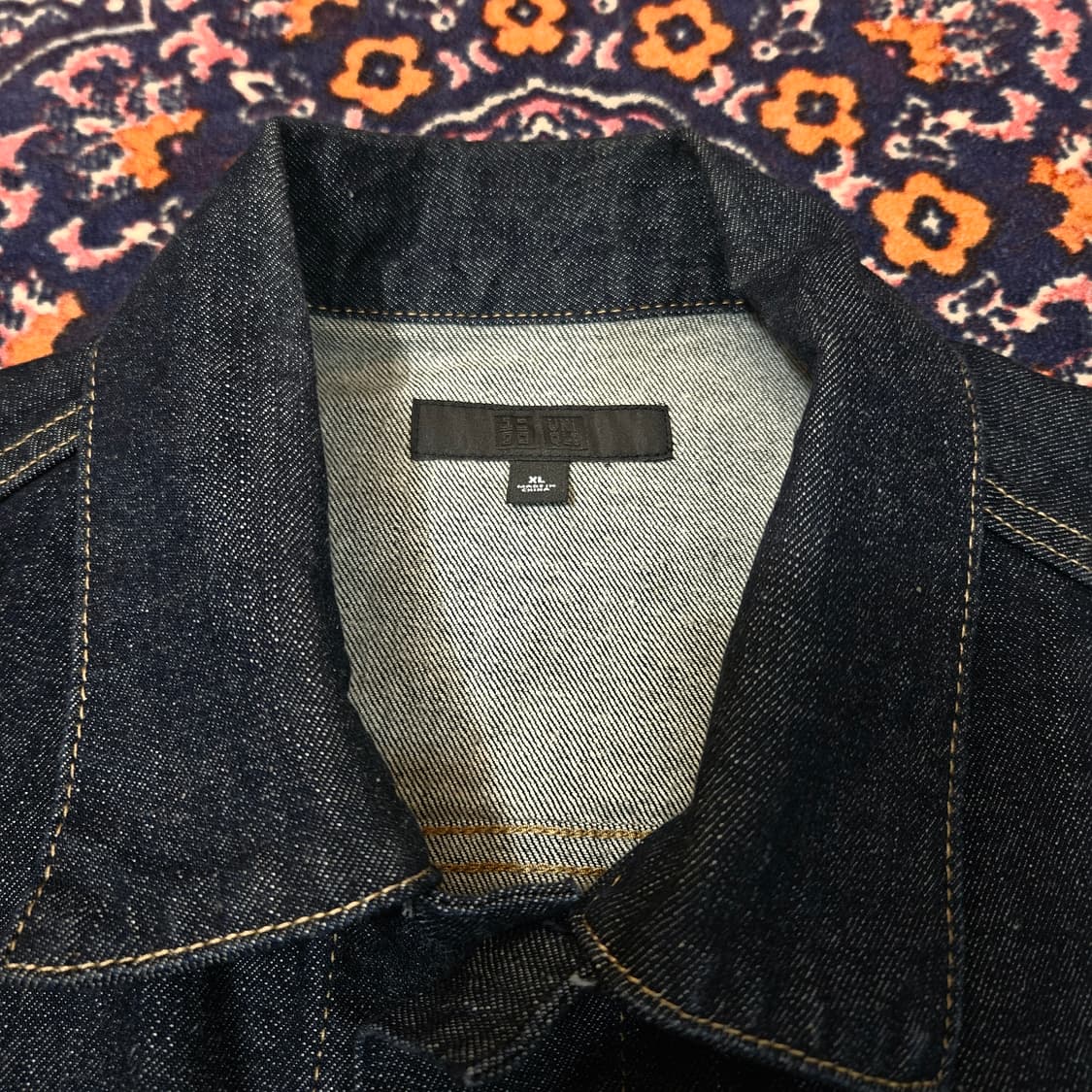 유니클로 데님 트러커 자켓 XL size 상품이미지7