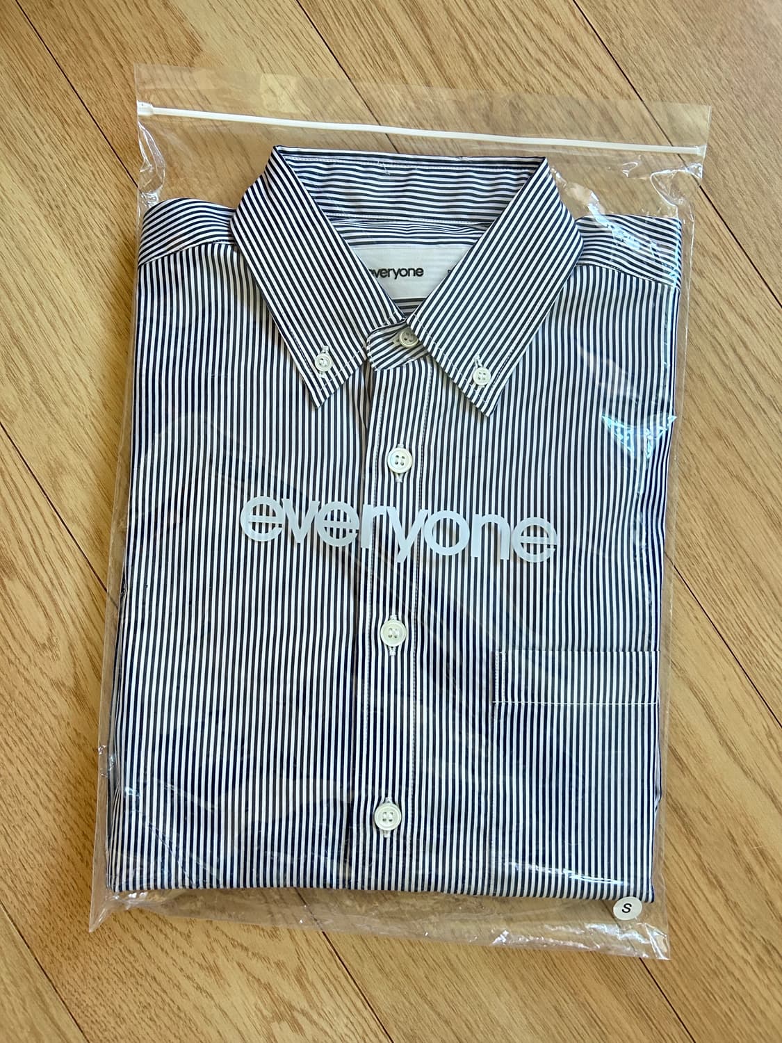 everyone tokyo 스트라이프 버튼 다운 셔츠 새제품1L 상품이미지6