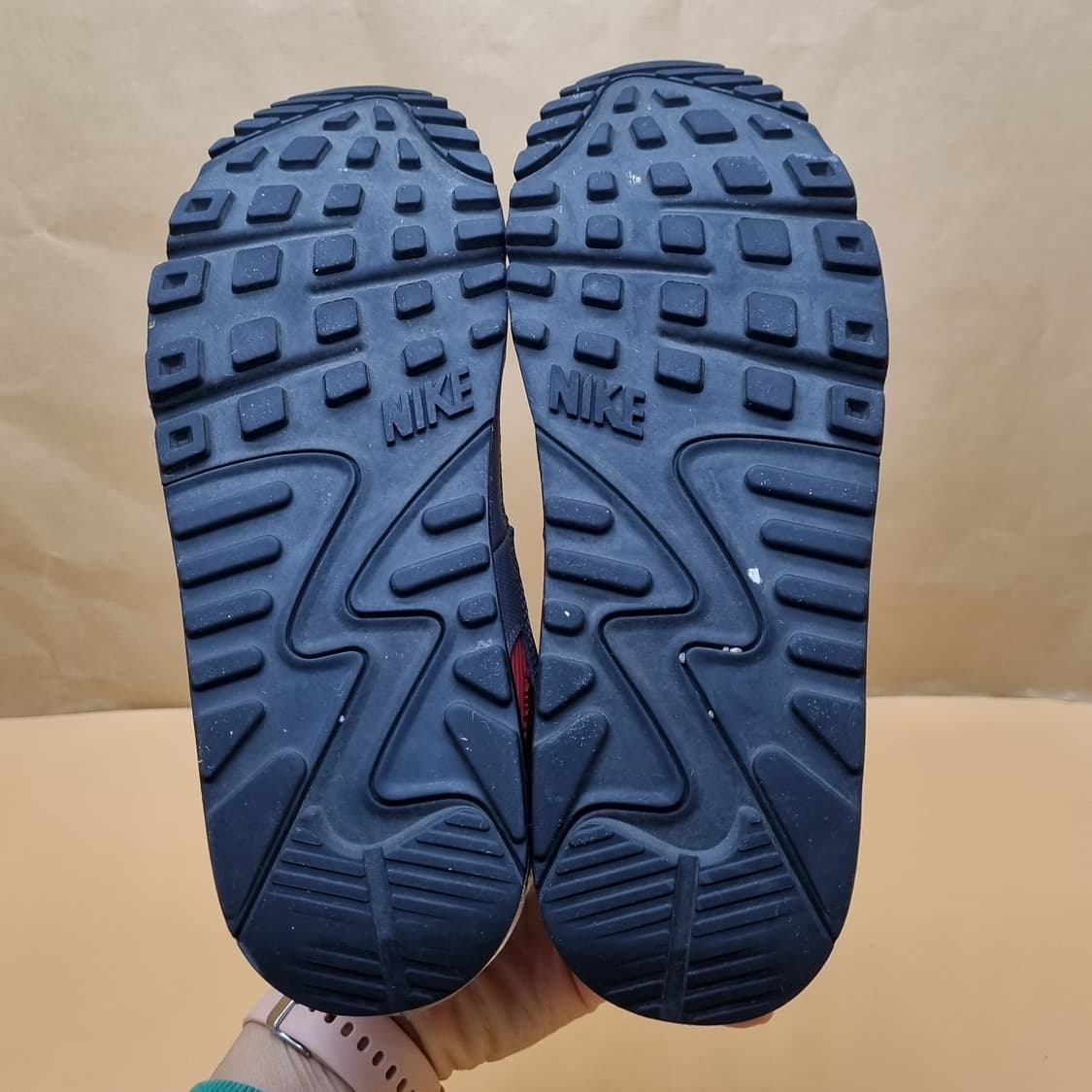 나이키 에어맥스90 여성운동화230  상품이미지3