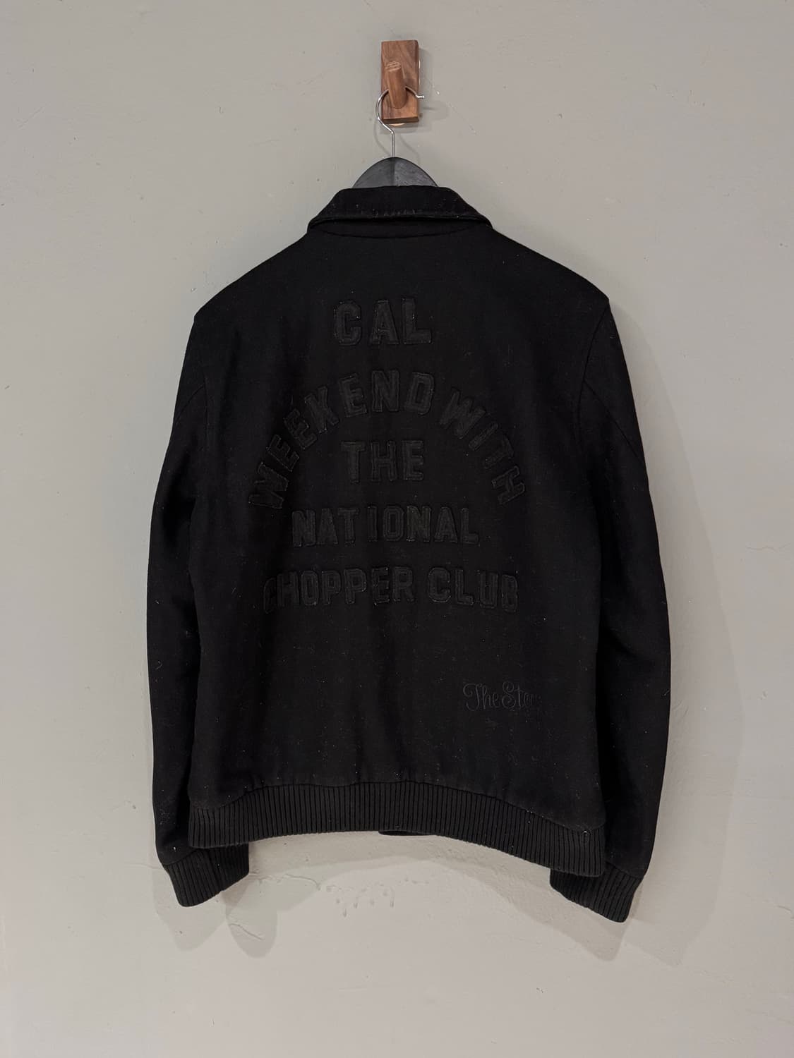 Stooge & Co 레터링 누빔 바시티자켓 상품이미지1