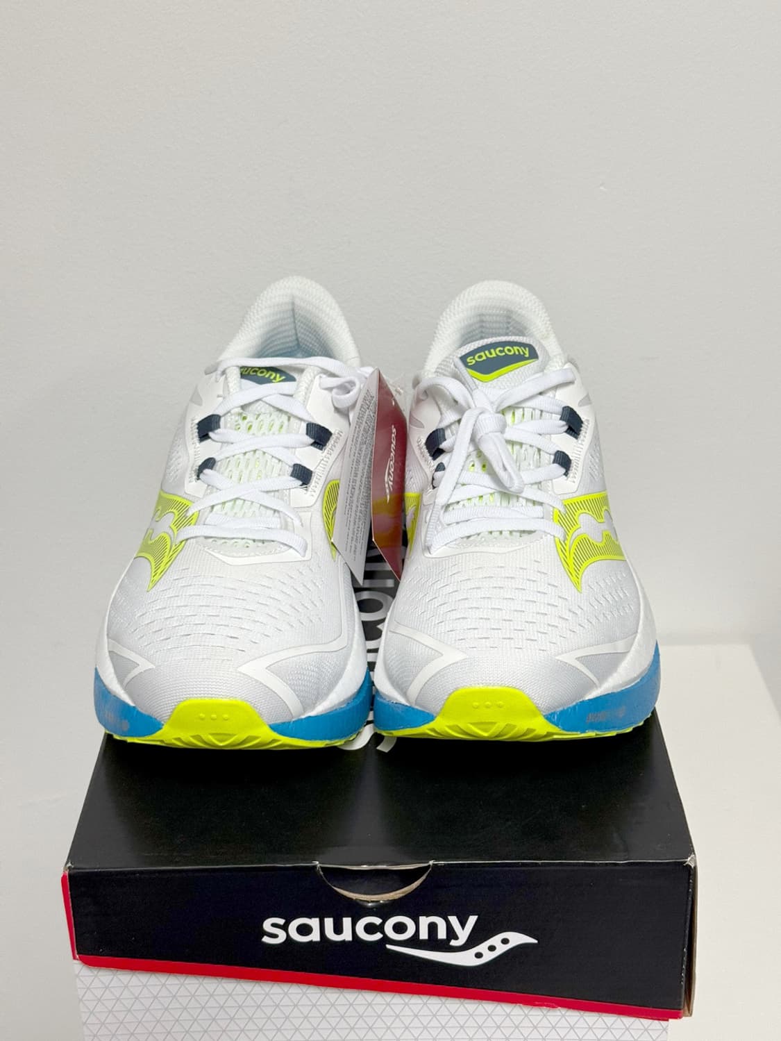 [280] 써코니 엔돌핀 스피드4 비지블루 런닝화 상품이미지2