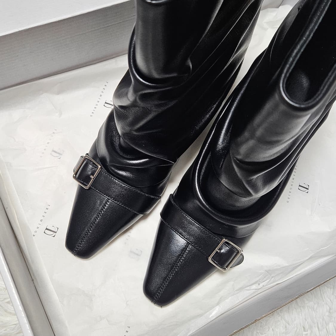 [250] 트리밍버드 슬라우치 볼륨 버클 부츠 /풀박스 상품이미지3