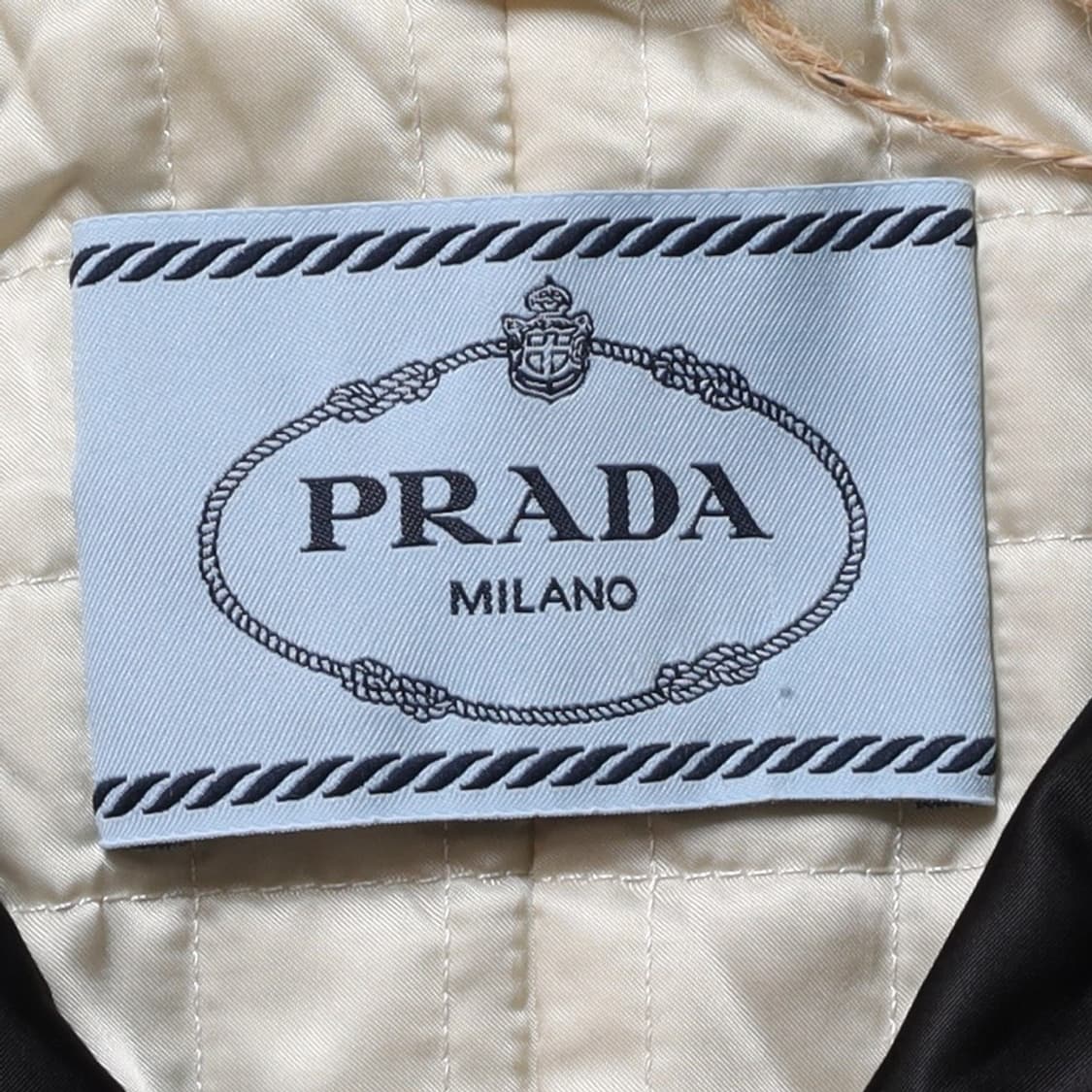 프라다 Prada Nylon Coat 
 상품이미지7