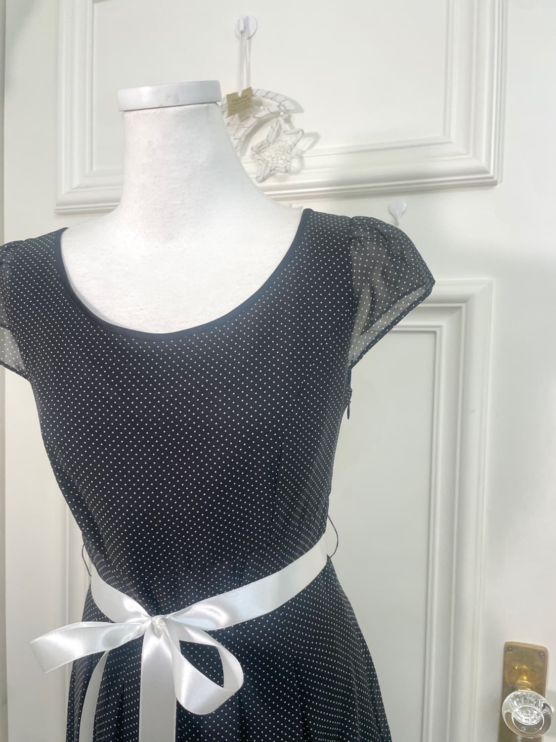 black dot cap sleeve summer midi opc 상품이미지7