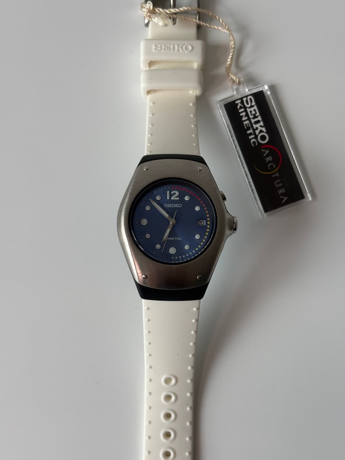 1990s Navy Sunburst Dial Kinetic Quartz 상품이미지1