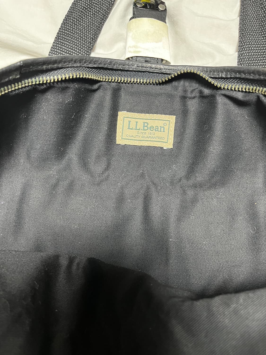 L.L.bean 엘엘빈 하드웨어 폴딩 레더 백 블랙 상품이미지6