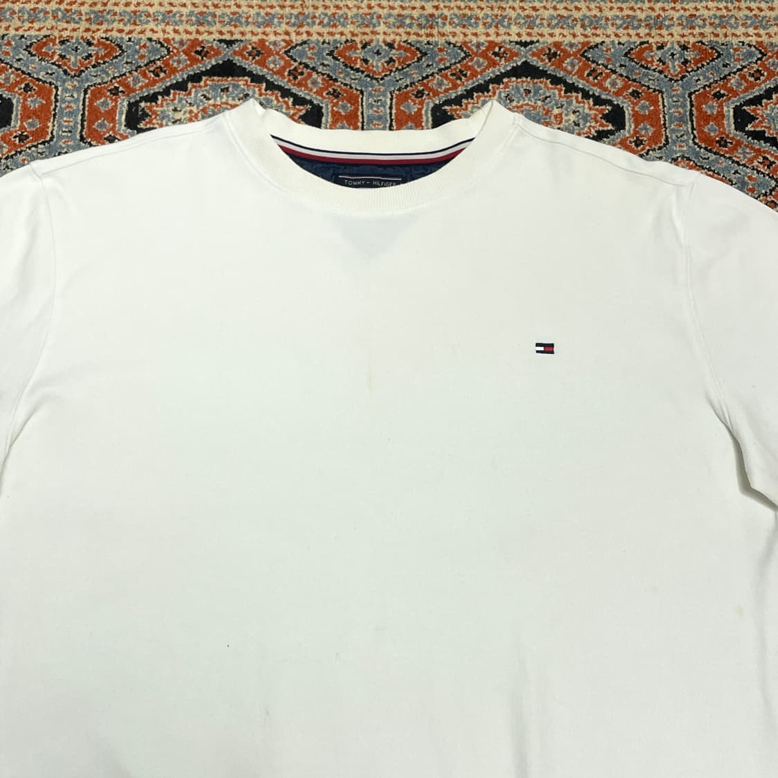 타미힐피거 화이트 코튼 맨투맨 남성L  상품이미지2