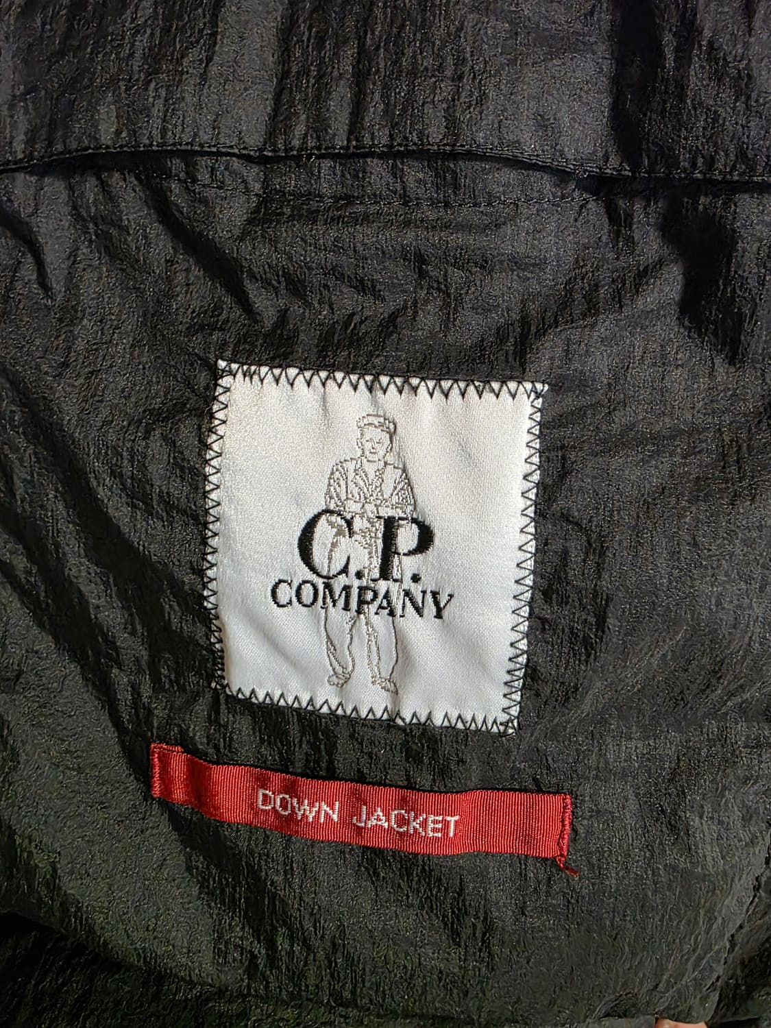 CP컴퍼니 고어텍스,,패딩 점퍼(내피 탈착 가능) 상품이미지8
