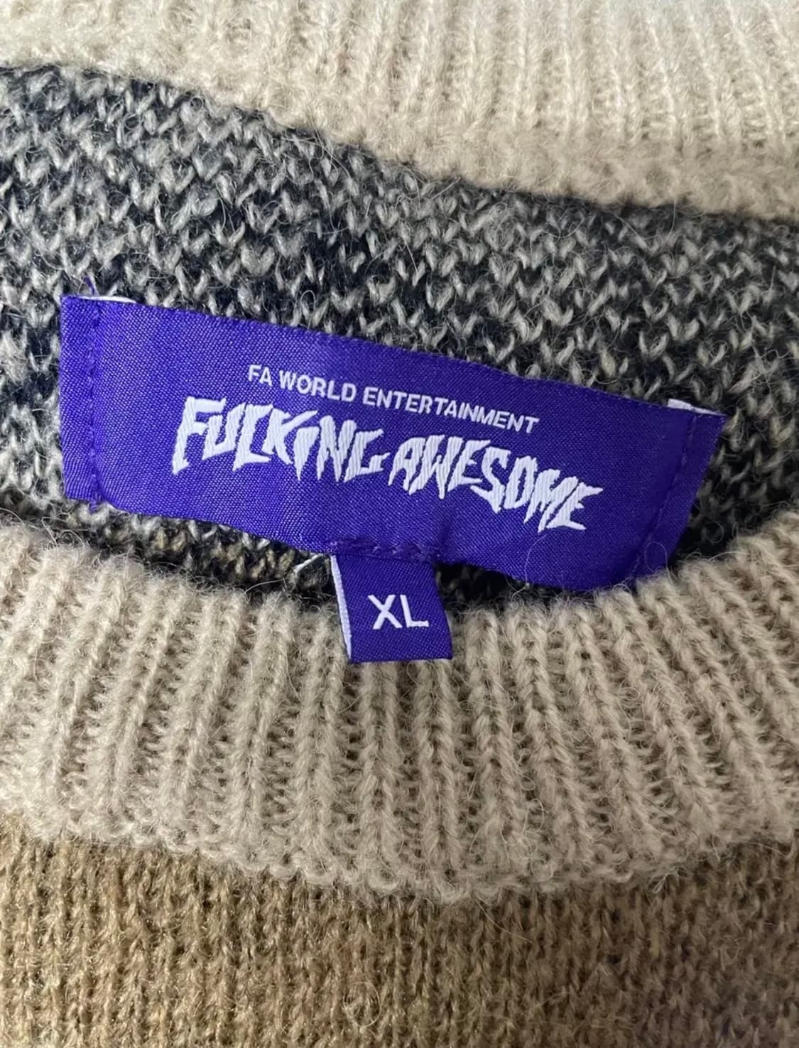 [XL]퍼킹어썸 니트 상품이미지2