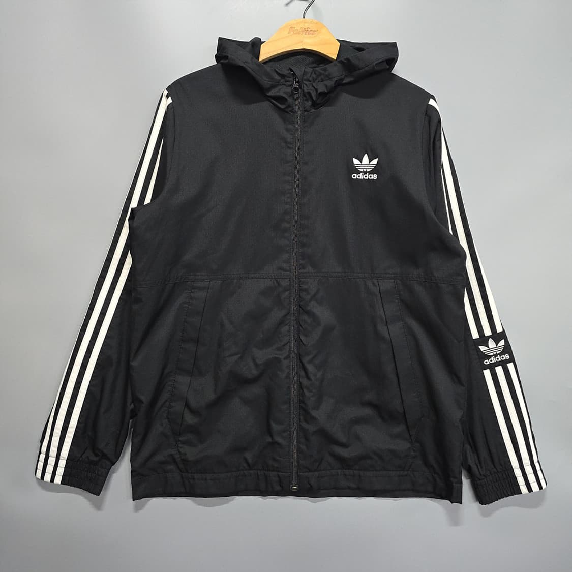 아디다스(ADIDAS) 빅로고 후드 자켓 160 상품이미지1