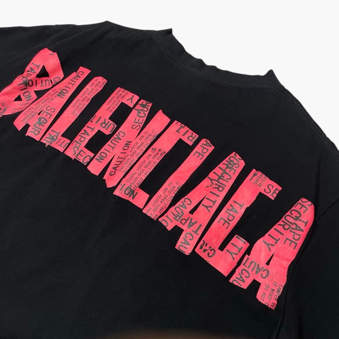 발렌시아가 Balenciaga 블랙 시큐리티 테이프 로고 반팔 티셔츠 M 상품이미지9