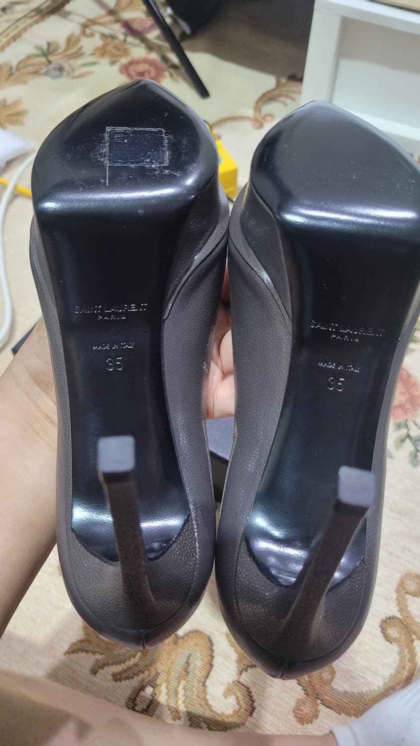 생로랑 그레이 펌프스 힐 상품이미지4