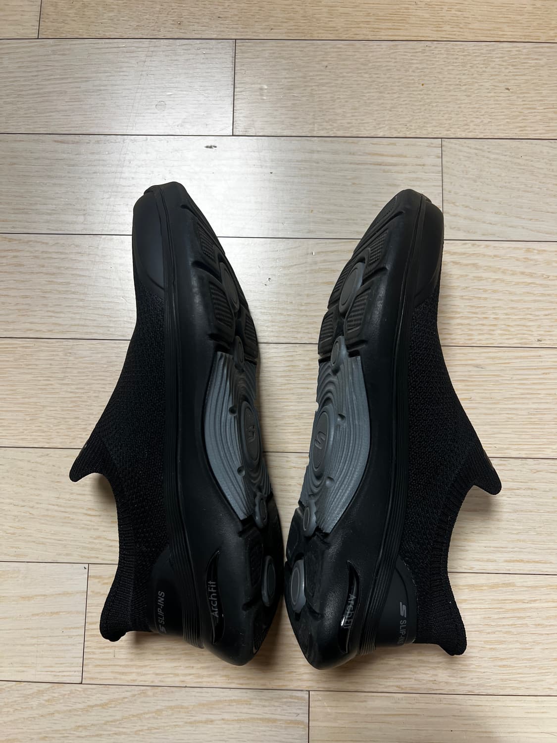 스케쳐스 고워크 아치핏 2.0 250 상품이미지5