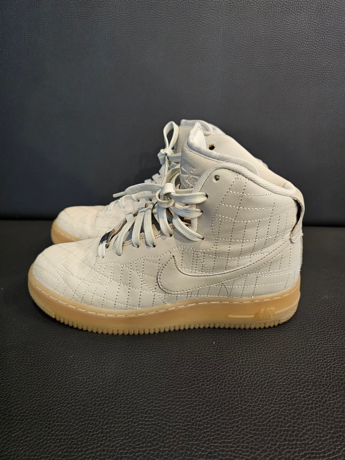 나이키 에어포스1 하이 퀼트 베이지 뉴욕시티백 상품이미지4