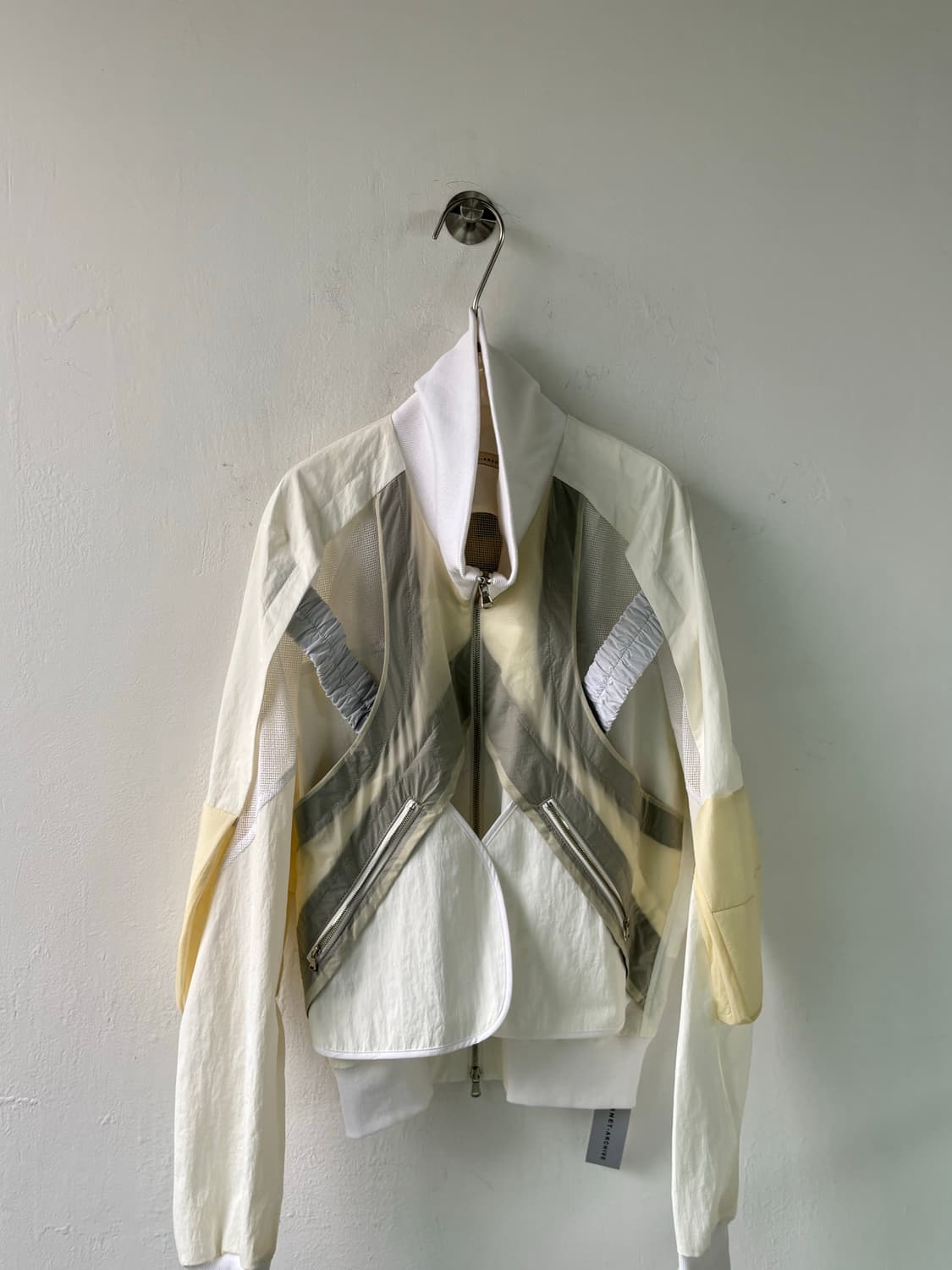 카르넷 아카이브 매스 봄버 상품이미지2