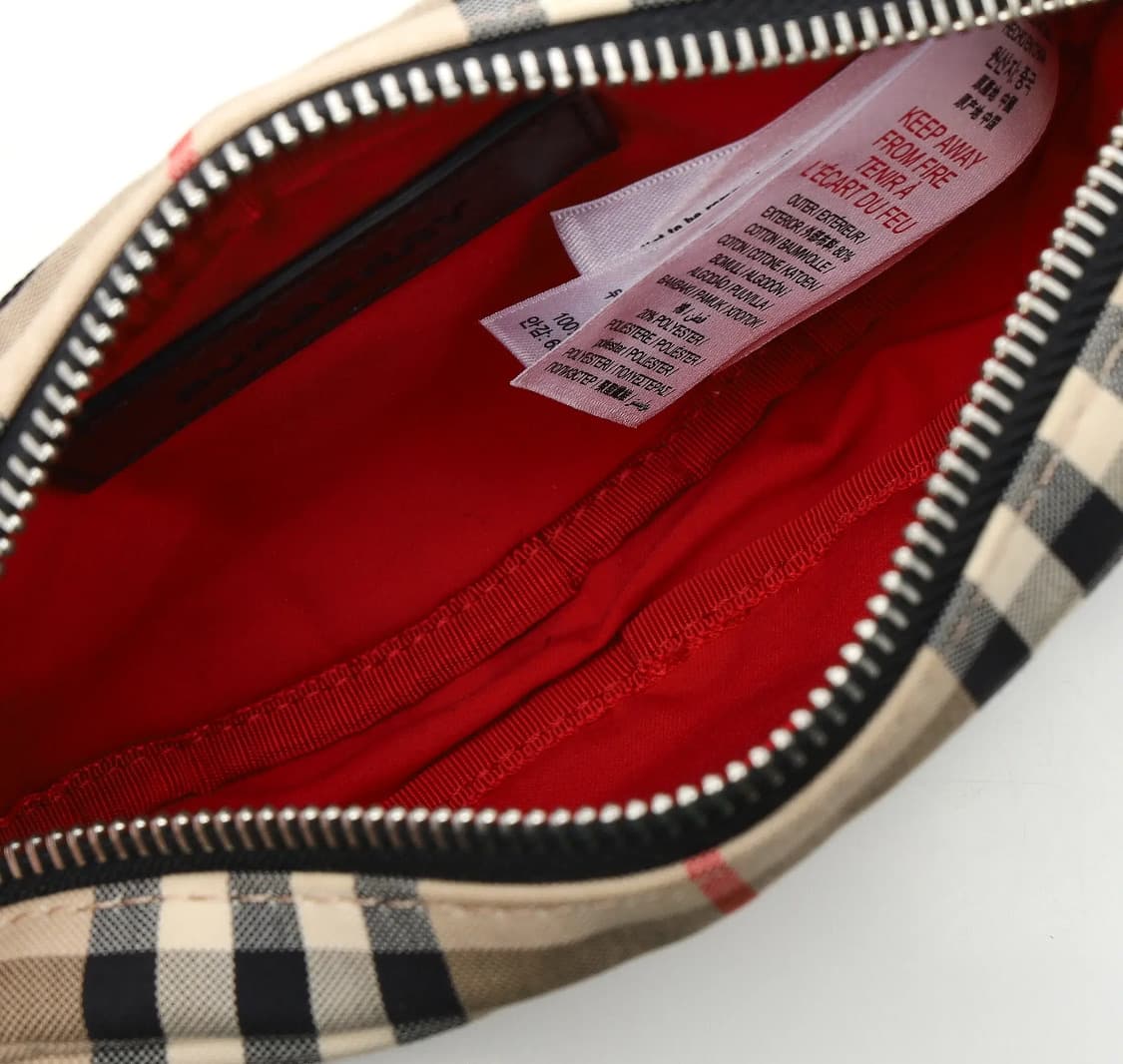 [S급] 버버리 체크 벨트백 판매합니다!!! 상품이미지4