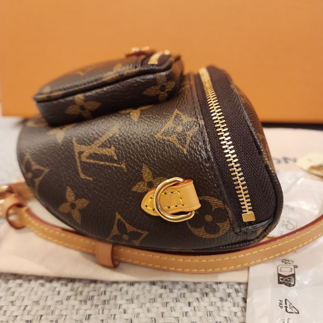 미사용품 루이비통 모노그램 미니 범백 M82335 상품이미지5