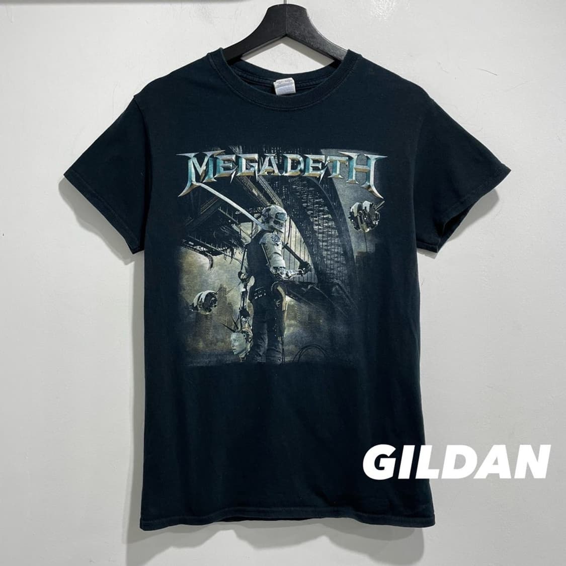 길단 빅프린팅 반팔티 상품이미지1