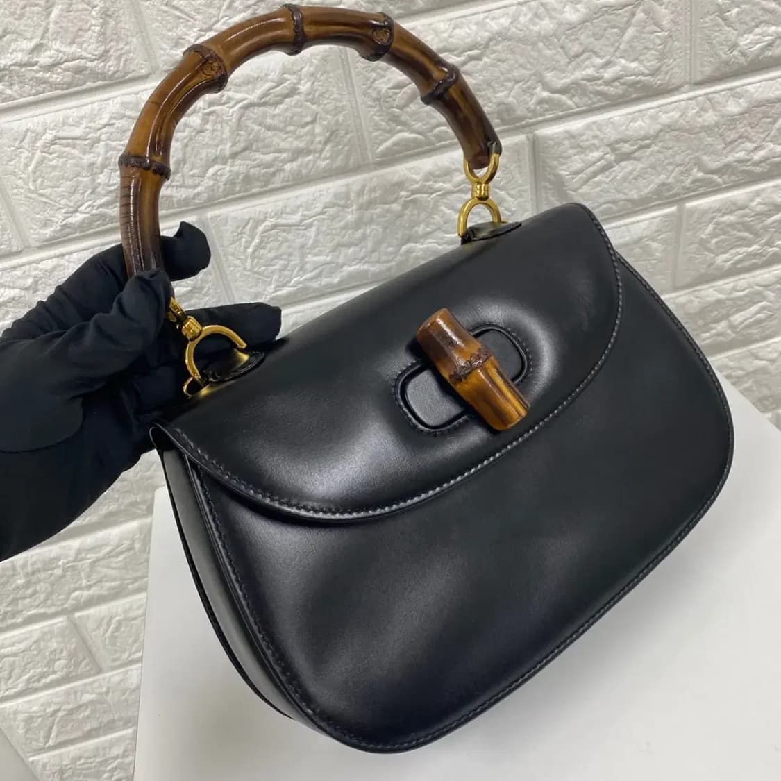 GUCCI / 빈티지 구찌 블랙 턴락 뱀부 탑 핸들백 / 투웨이백 상품이미지6