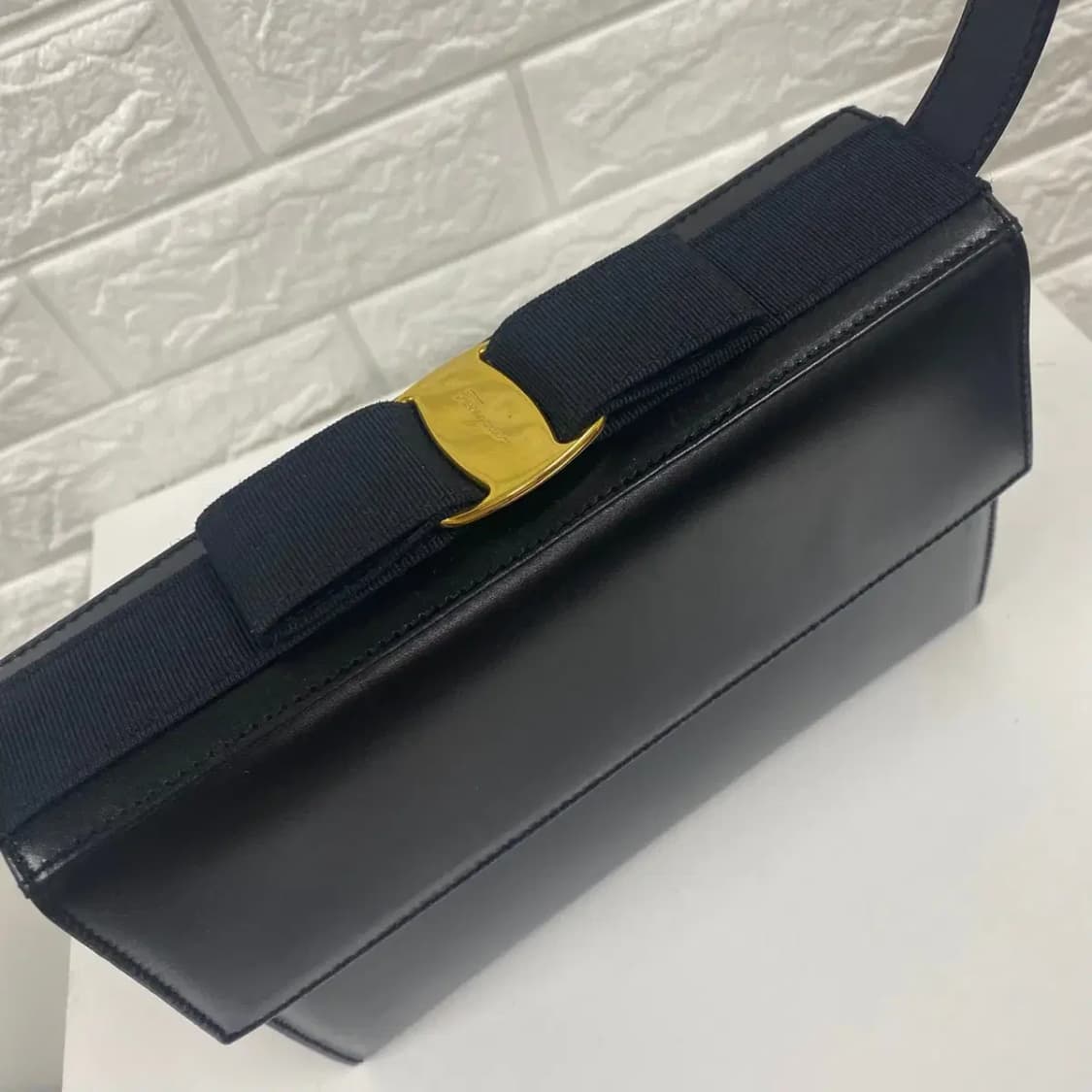 FERRAGAMO / 빈티지 페라가모 블랙 탑 바라보우 숄더백 /투웨이백 상품이미지6