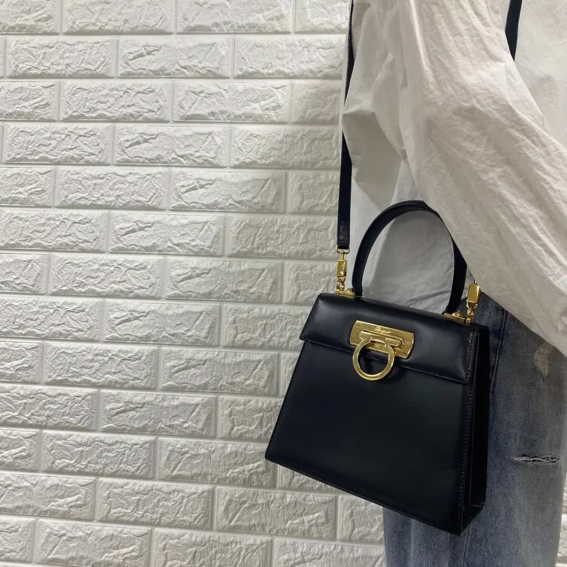 FERRAGAMO / 빈티지 페레가모 블랙 간치니 스몰 켈리백 /투웨이백 상품이미지2