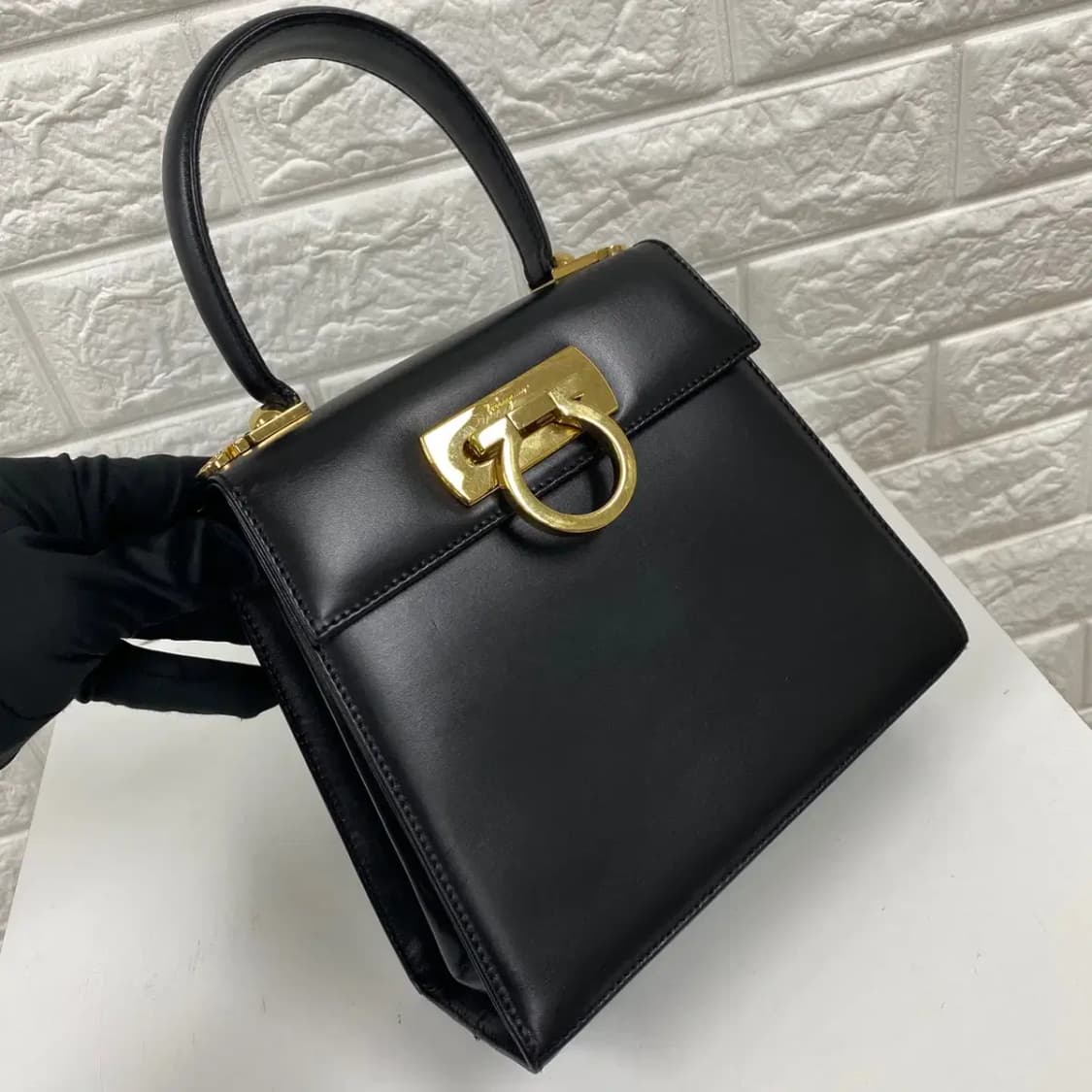 FERRAGAMO / 빈티지 페레가모 블랙 간치니 스몰 켈리백 /투웨이백 상품이미지4