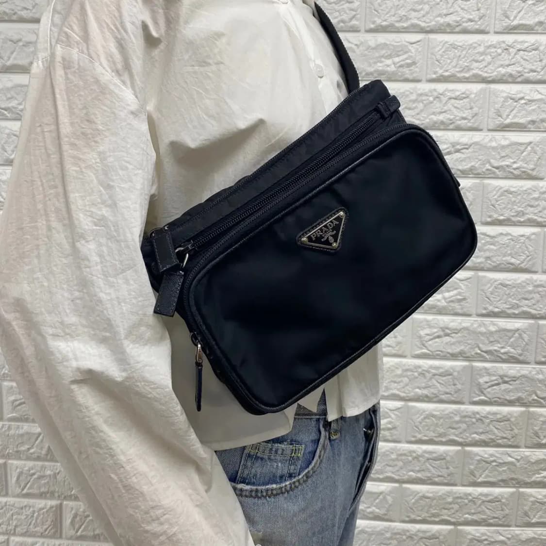 PRADA / 빈티지 프라다 삼각로고 블랙 포코노 벨트백 / 힙색 상품이미지3