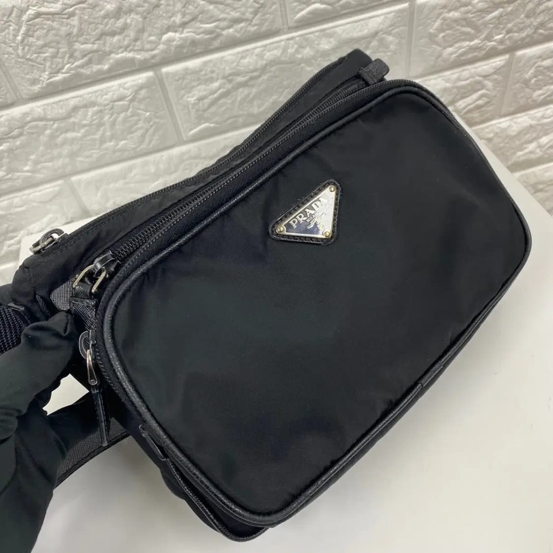 PRADA / 빈티지 프라다 삼각로고 블랙 포코노 벨트백 / 힙색 상품이미지4
