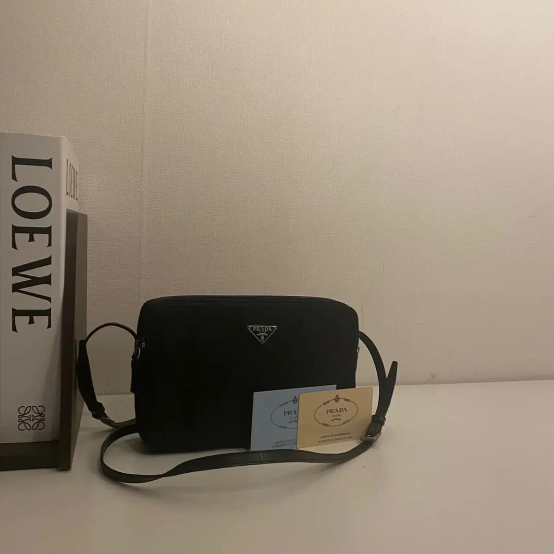 PRADA / 빈티지 프라다 삼각로고 블랙 포코노 나일론 스몰 크로스백 상품이미지1