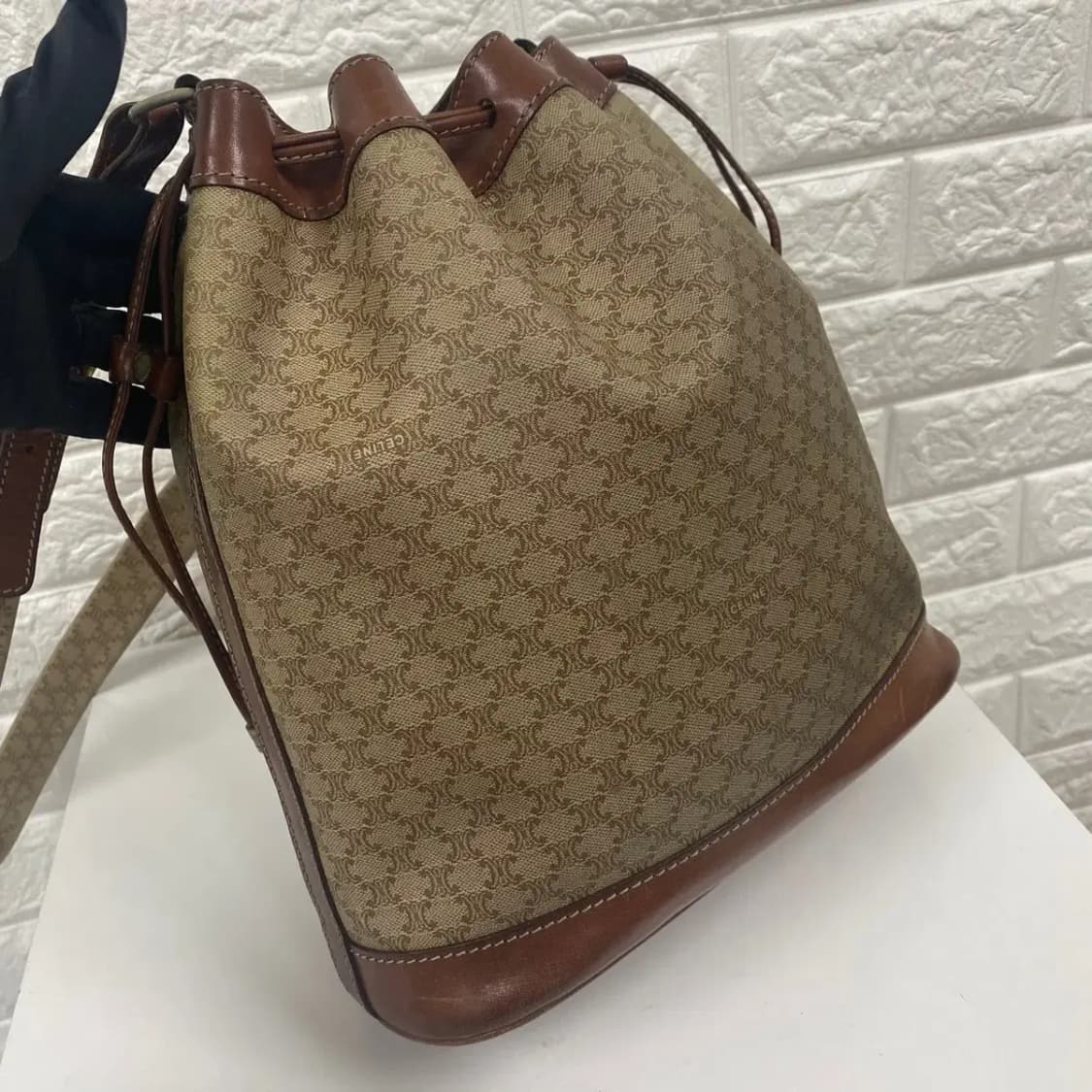CELINE / 빈티지 셀린느 베이지 마카담 버킷백 상품이미지4
