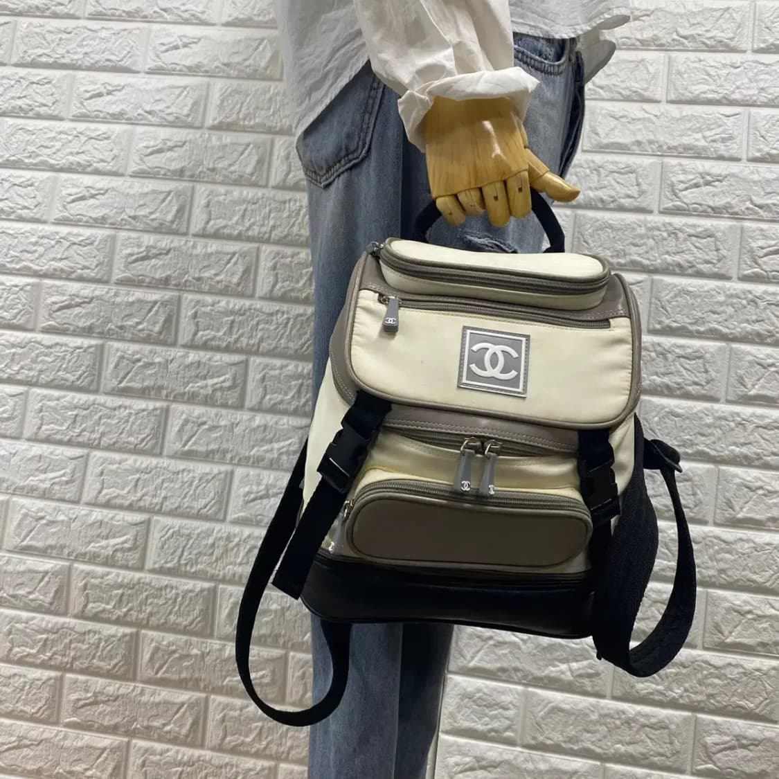CHANEL / 빈티지 샤넬 6번대 스포츠 라인 스몰 백팩 상품이미지5